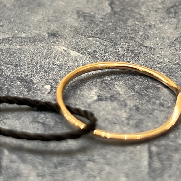 NIB Mejuri Wishbone Stacker Set 14k Yellow Gold - Picture 5 of 6